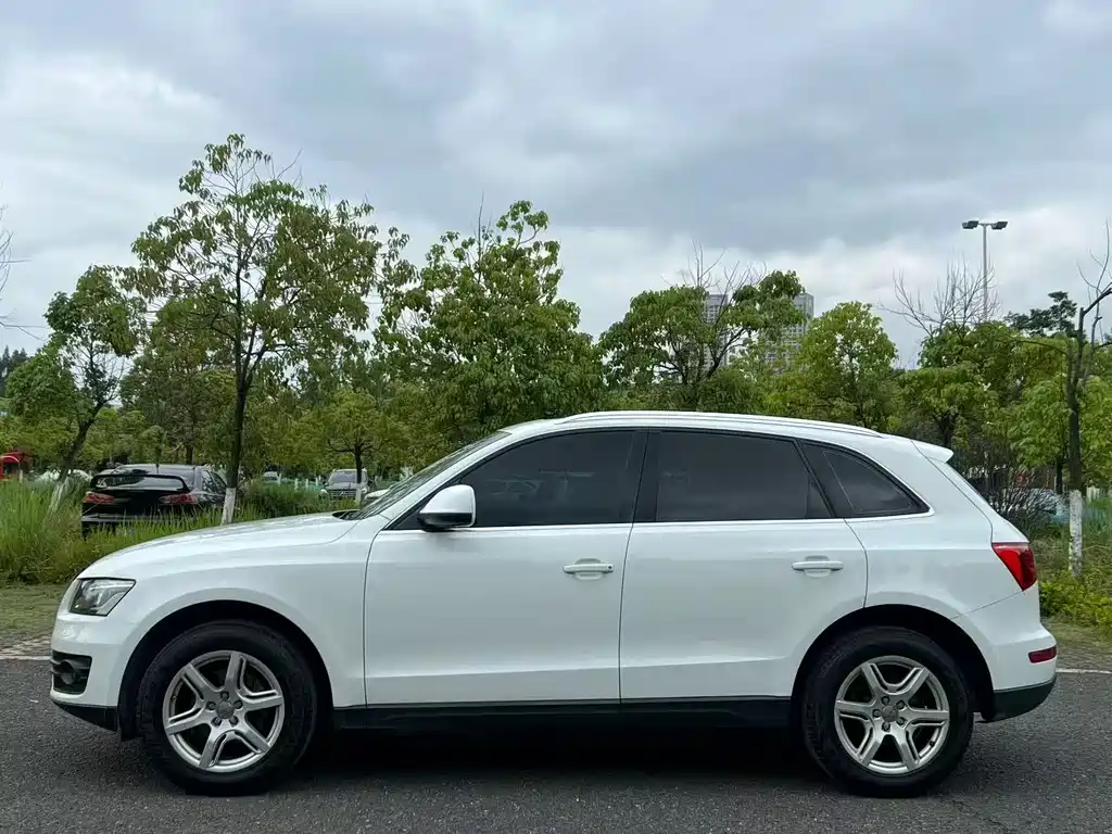 Audi Q5 2.0 TFSI Tech