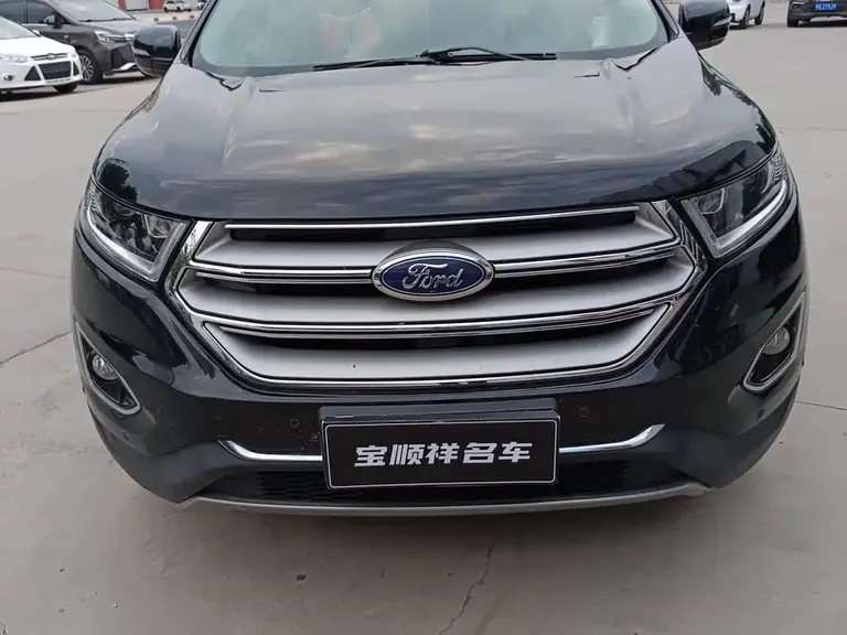 Ford Edge EcoBoost 245 4 WD Supreme Sharp 7-seat