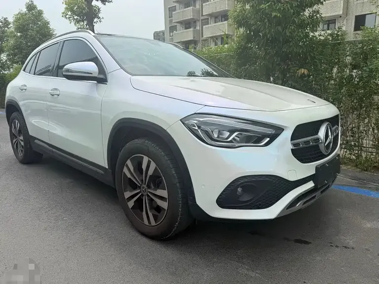 Mercedes-Benz GLA GLA 200
