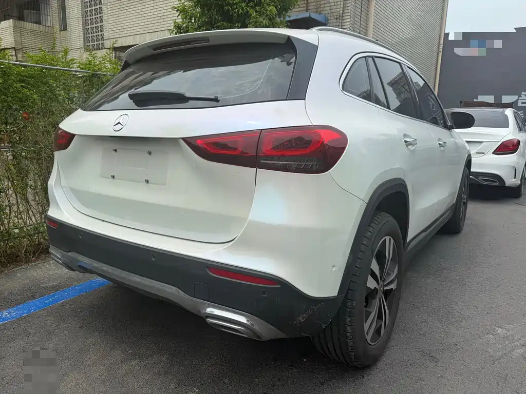 Mercedes-Benz GLA GLA 200