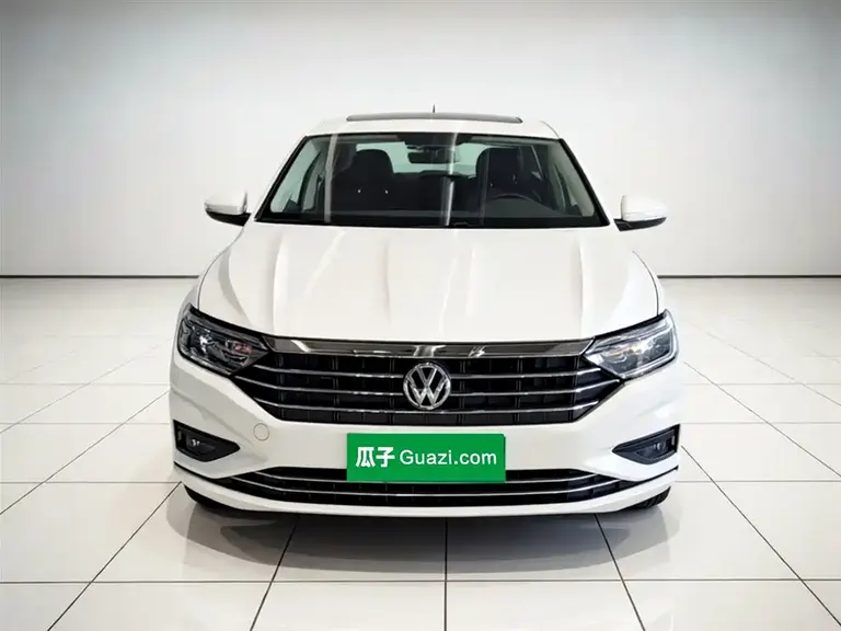 Volkswagen Sagitar 200 TSI DSG Comfort CN-VI
