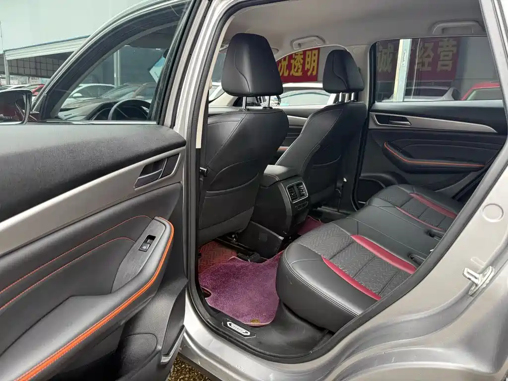 Haval F7 哈弗F7 2021款 1.5 T 两驱i酷