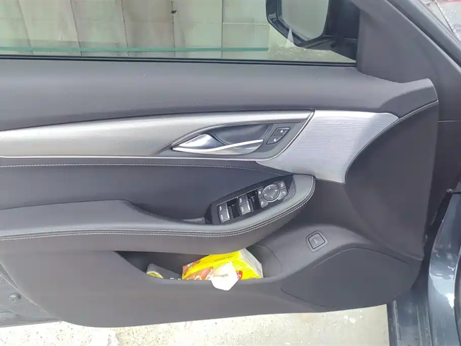 Cadillac CT5 Facelift 28 T Luxury