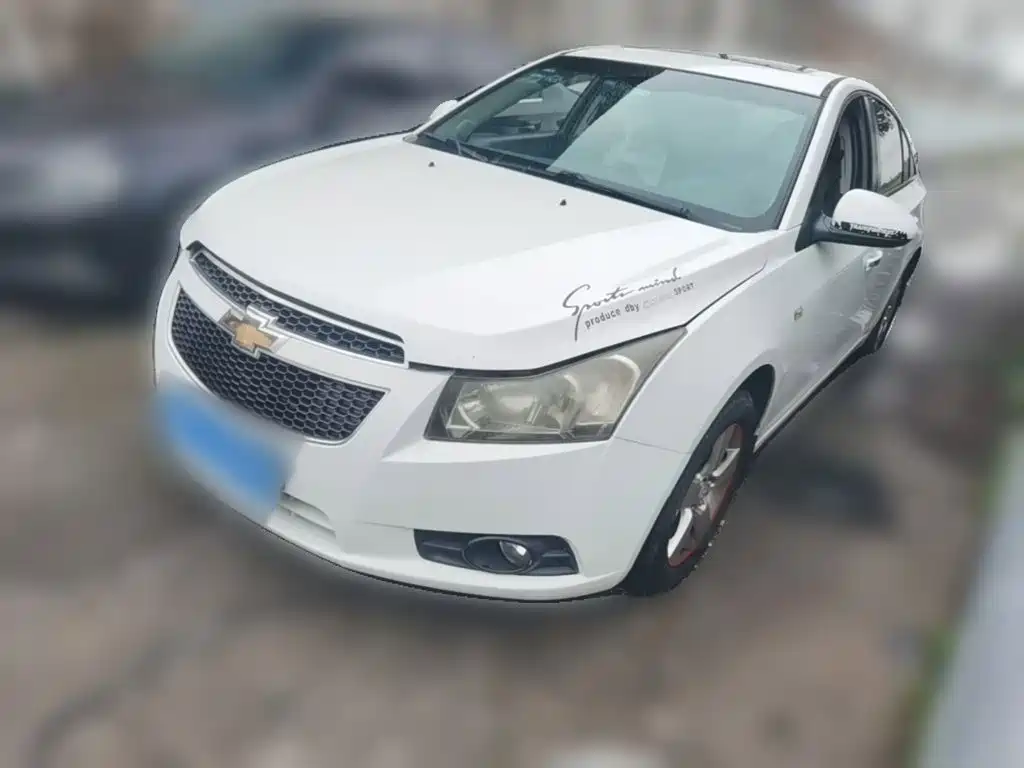 Cruze 1.8 L SE AT