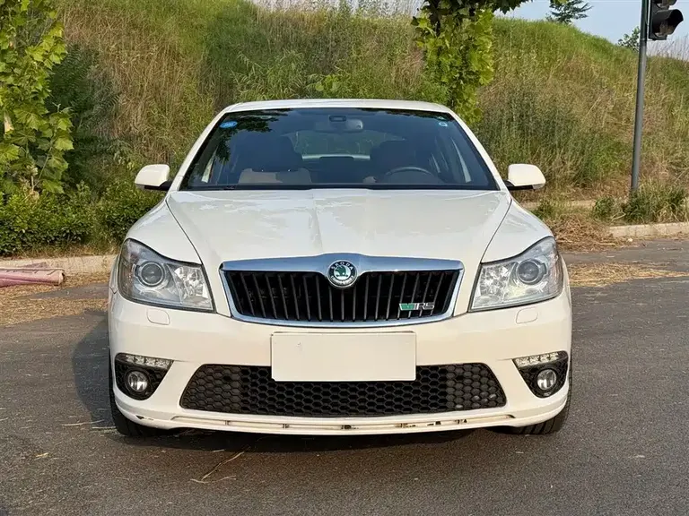 Skoda Octavia 明锐 2010款 2.0 TSI RS