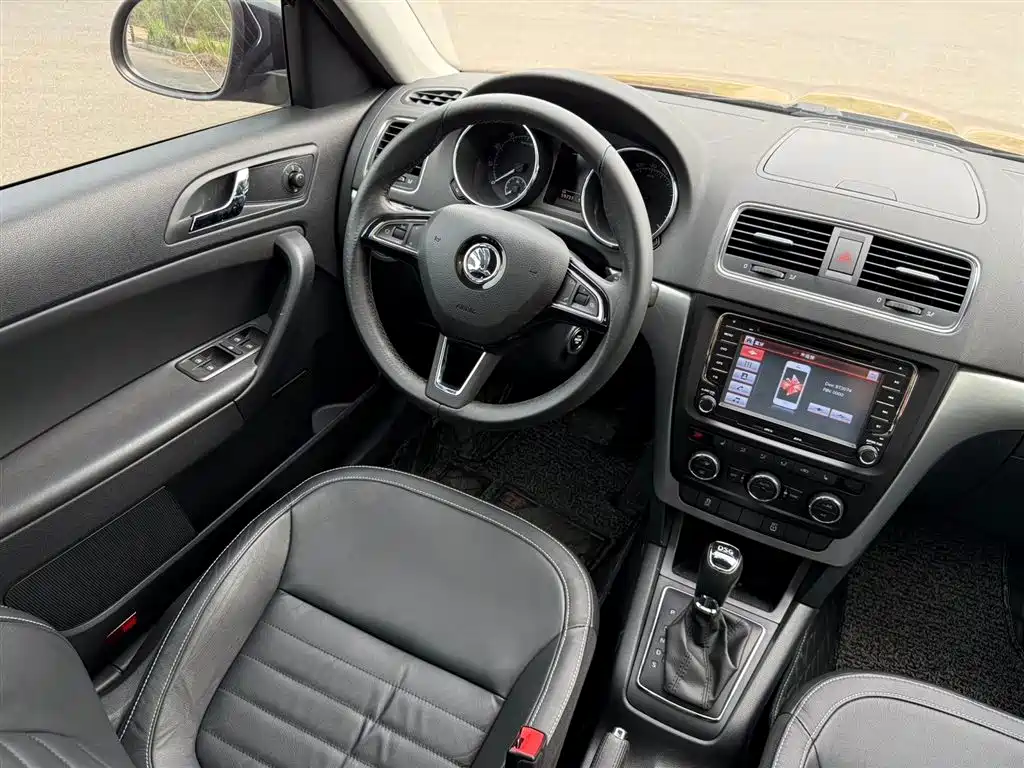 Yeti Yeti 2016款 1.4 TSI DSG尊行版
