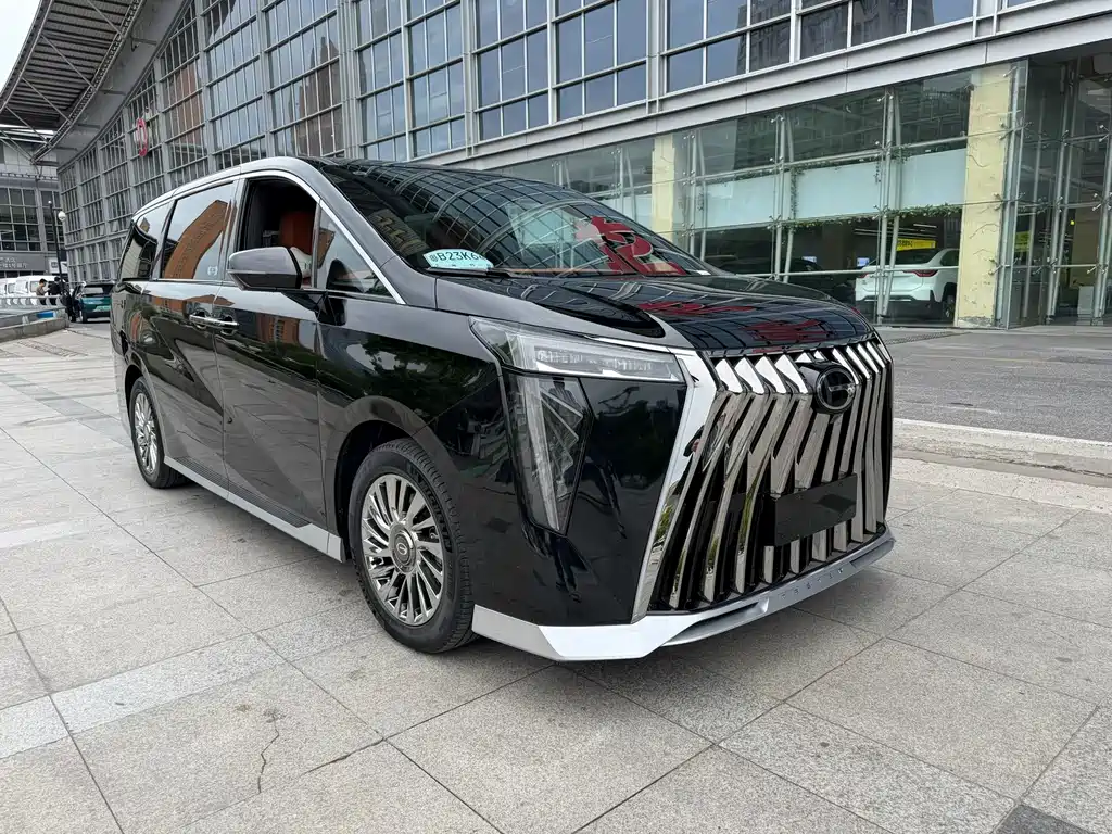 GAC Trumpchi M8 传祺M8 2026款 HEV至尊版