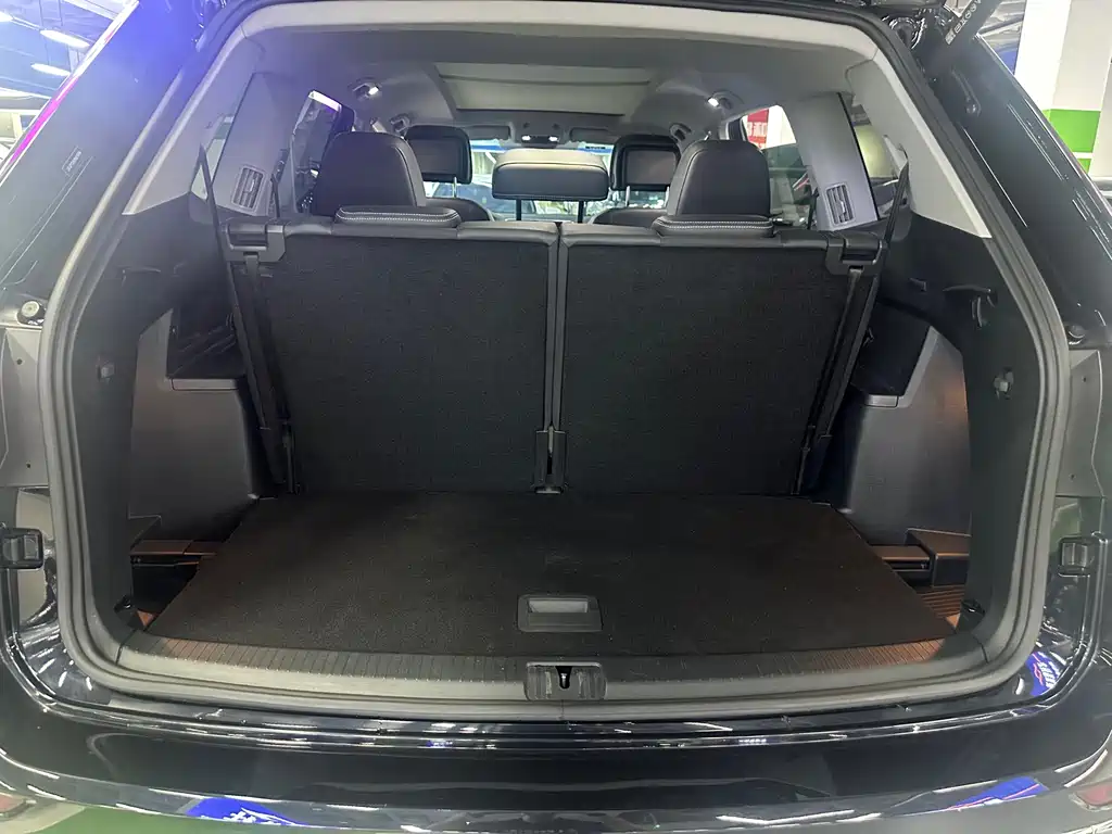 Teramont 380 TSI 4 WD Dragon Shine