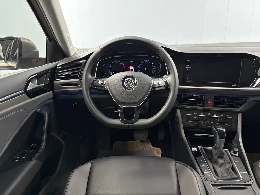 Sagitar 280 TSI DSG Outstanding