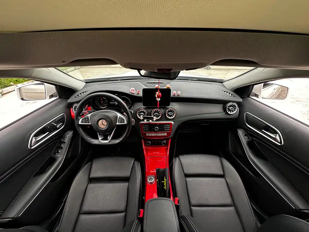 Mercedes-Benz GLA GLA 200 Fashion
