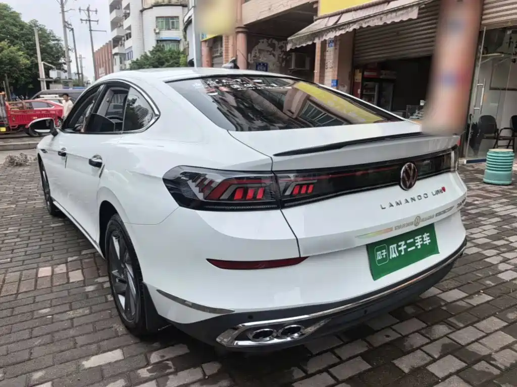 Lamando Lamando L 200 TSI DSG