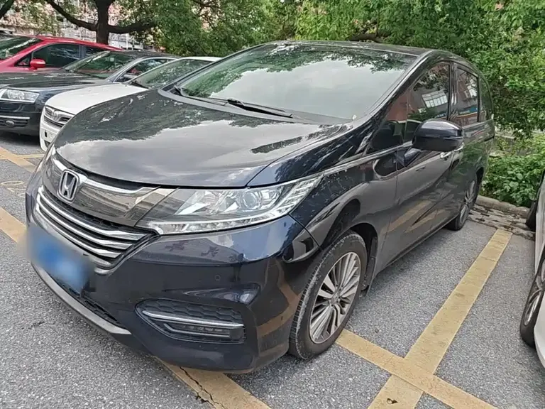 Honda Odyssey 2.4 L Luxury
