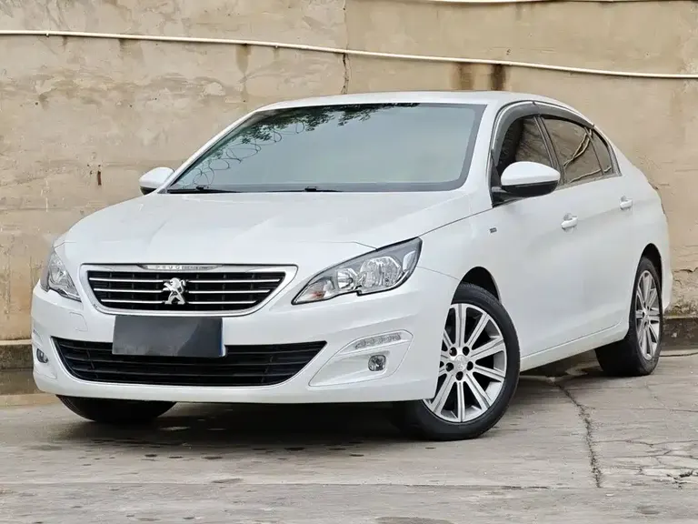 Peugeot 408 标致408 2018款 改款 230 THP 自动豪华版