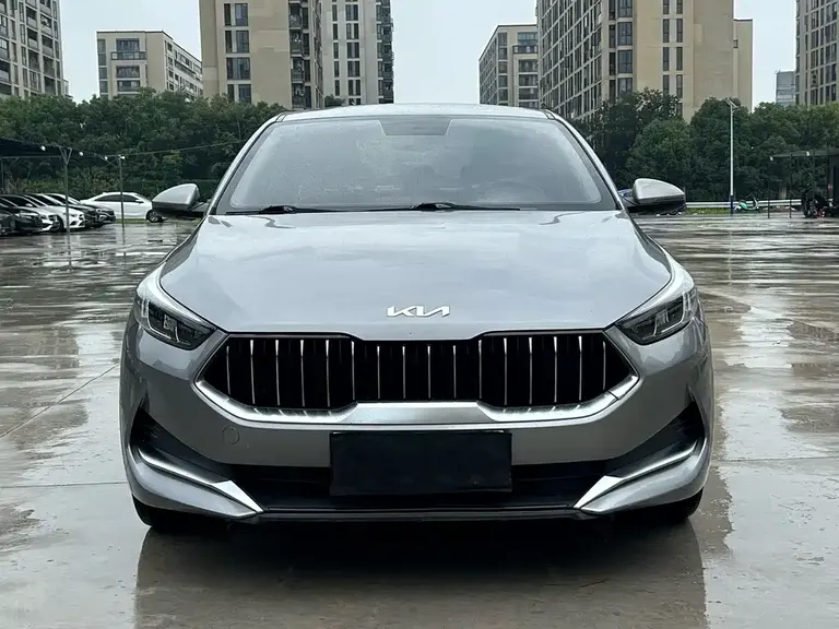Kia K3 1.5 L CVT Fashion