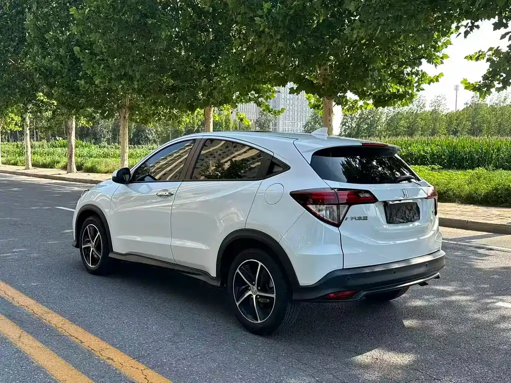 Vezel 220 TURBO CVT Elite