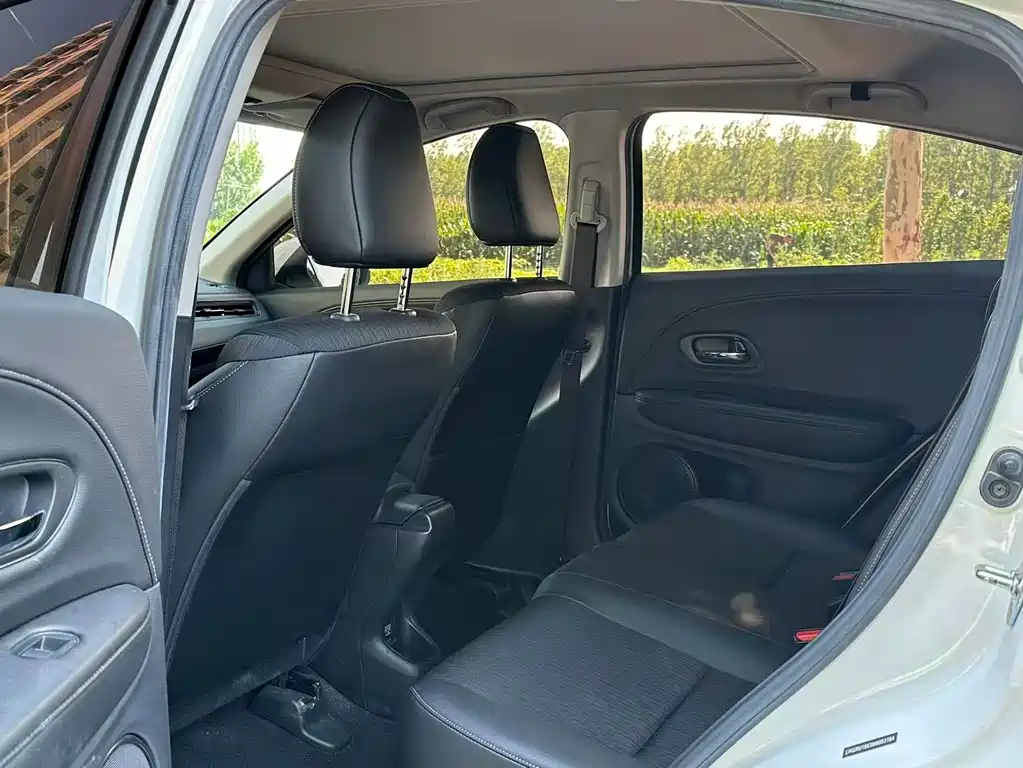 Vezel 220 TURBO CVT Elite
