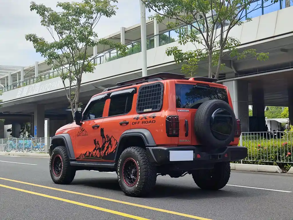 Tank 300 Offroad 2.0 T Conqueror