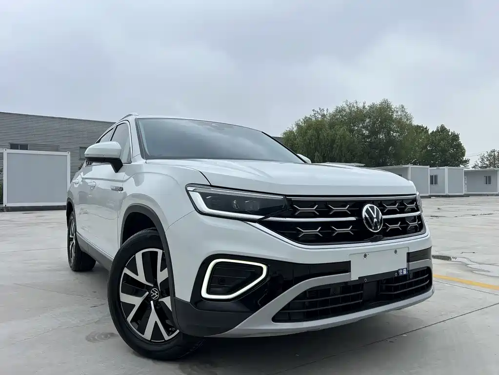 Tayron 280 TSI 2 WD Luxury Plus Advanced
