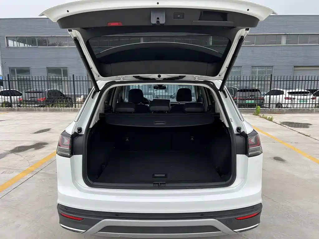Tayron 280 TSI 2 WD Luxury Plus Advanced