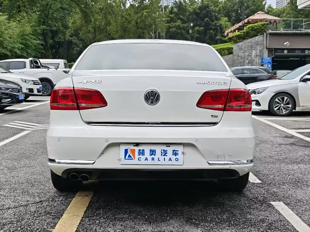 Magotan Facelift 1.8 TSI Luxury