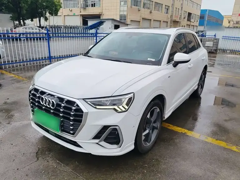 Audi Q3 35 TFSI Fashion Dynamic