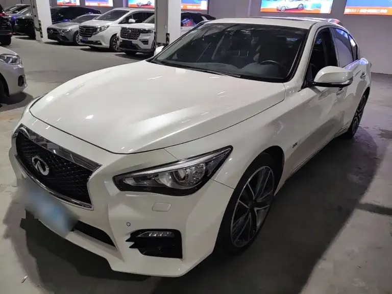 Infiniti Q50 L 2.0 T Sport