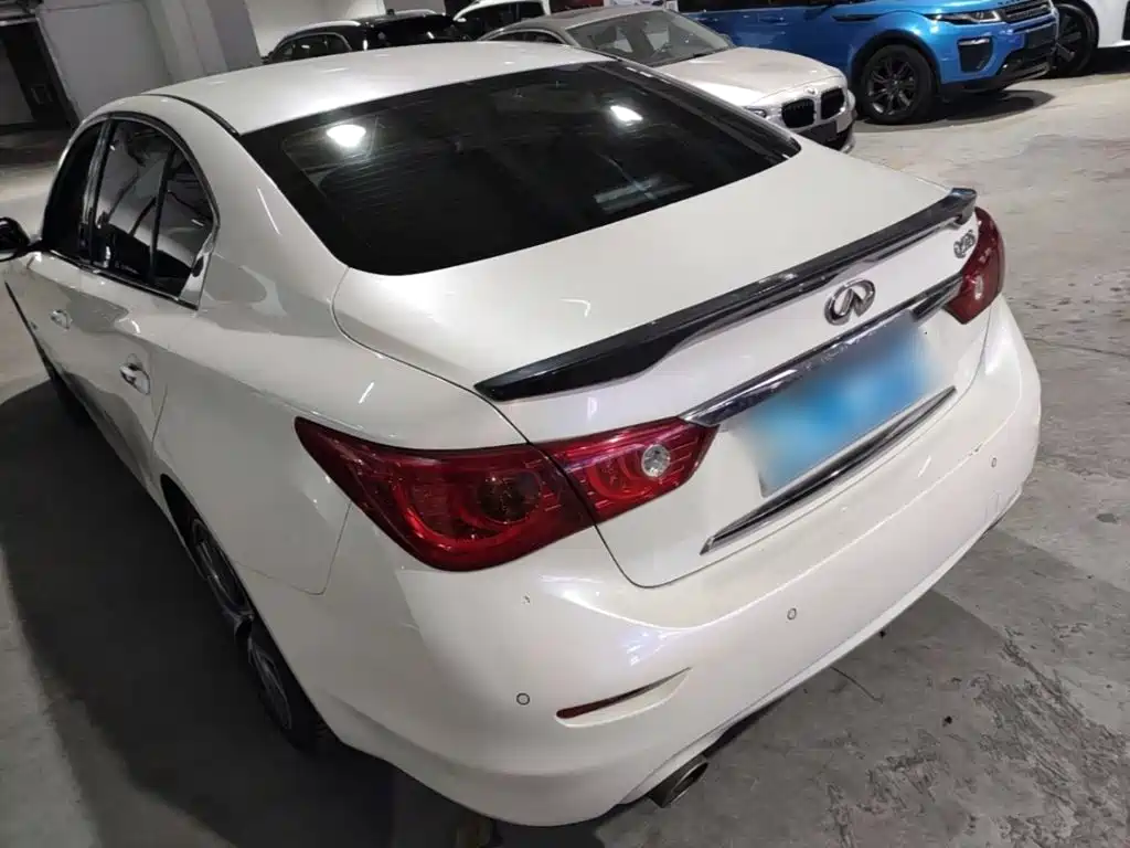 Infiniti Q50 L 2.0 T Sport
