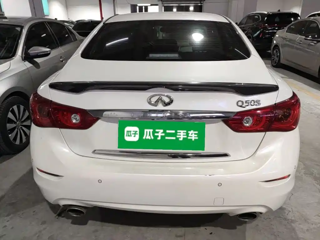 Infiniti Q50 L 2.0 T Sport
