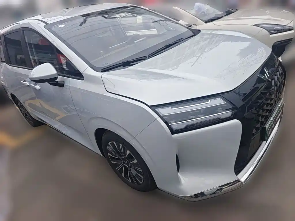 Xingguang 730 NEV 星光730新能源 2025款 插混 125 km 豪华型