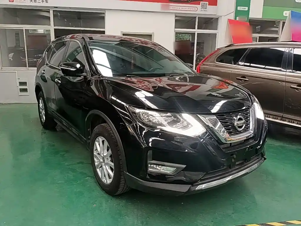 X-Trail 2.0 L CVT Comfort 2 WD