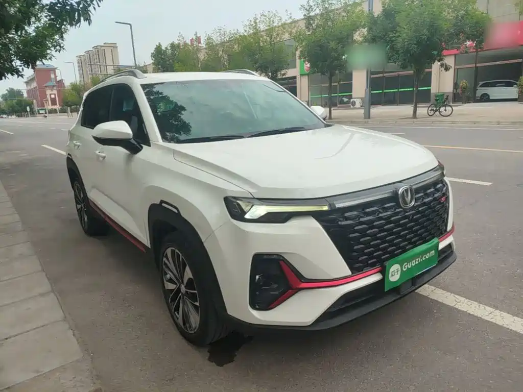 Changan CS35 PLUS Blue Whale NE 1.4 T DCT Distinguished