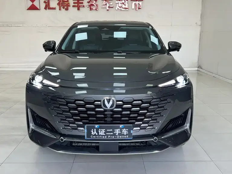 Changan UNI-K 长安UNI-K 2024款 2.0 T 两驱全球行版