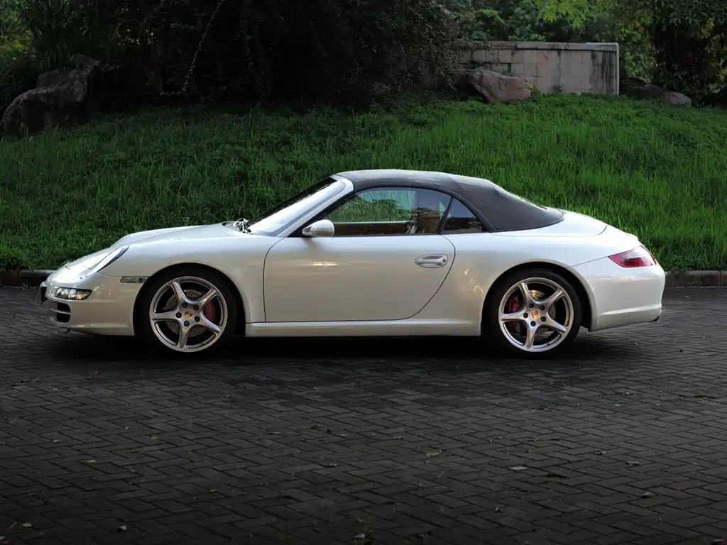 Porsche 911 Carrera S 3.8 L