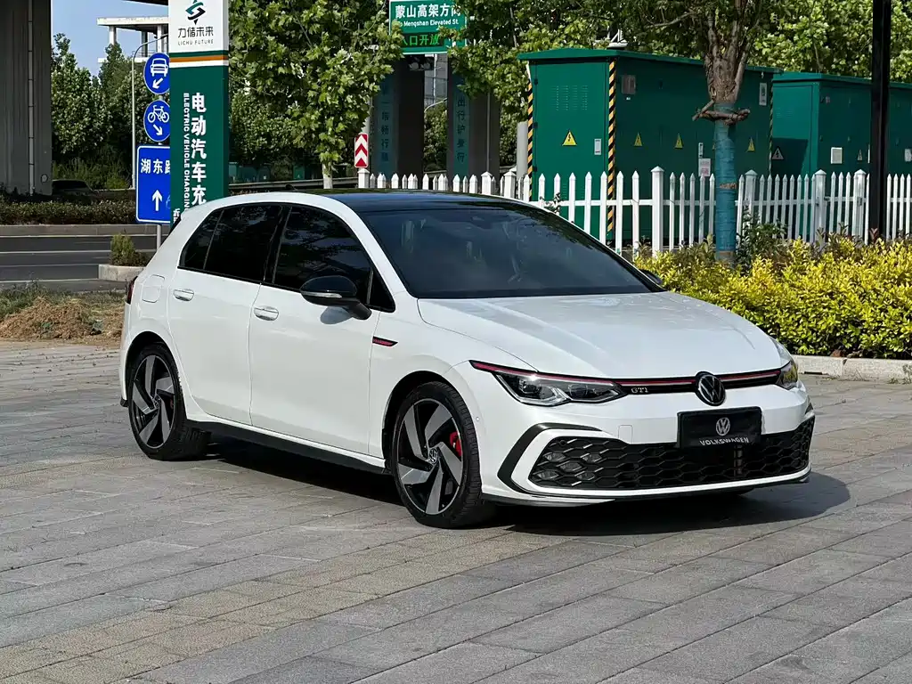 Golf GTI 380 TSI DSG GTI