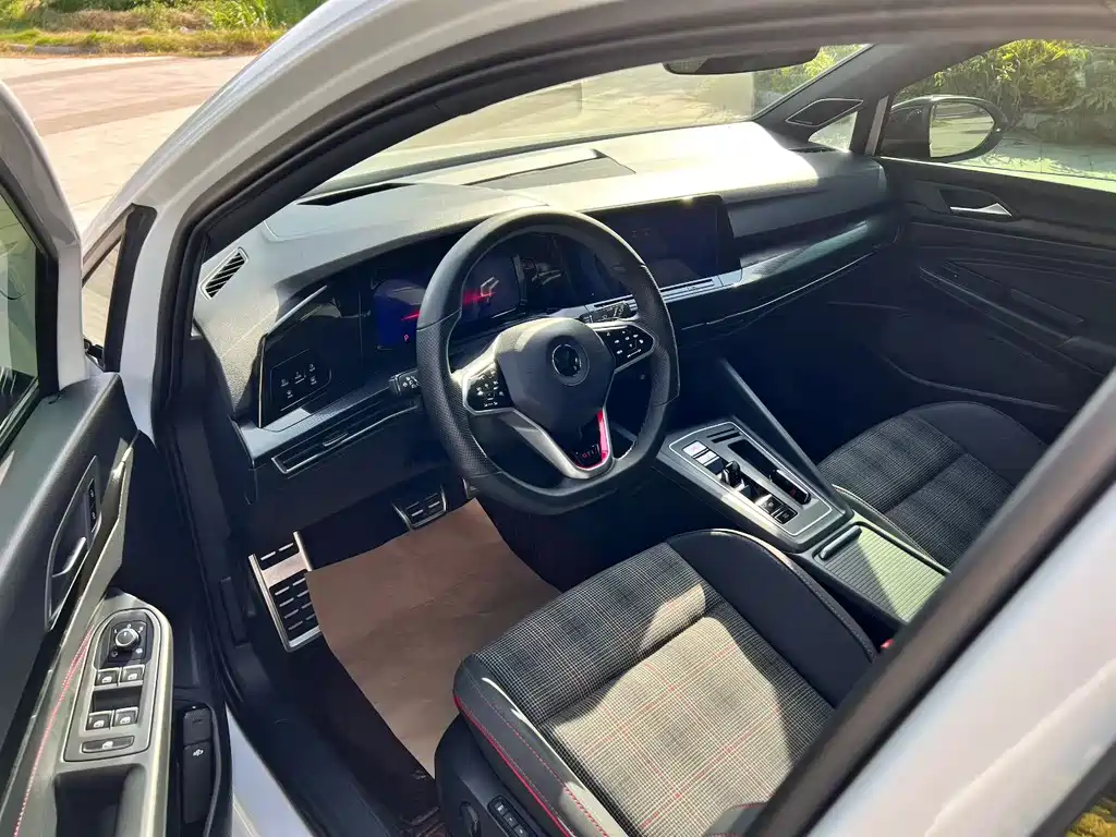 Golf GTI 380 TSI DSG GTI