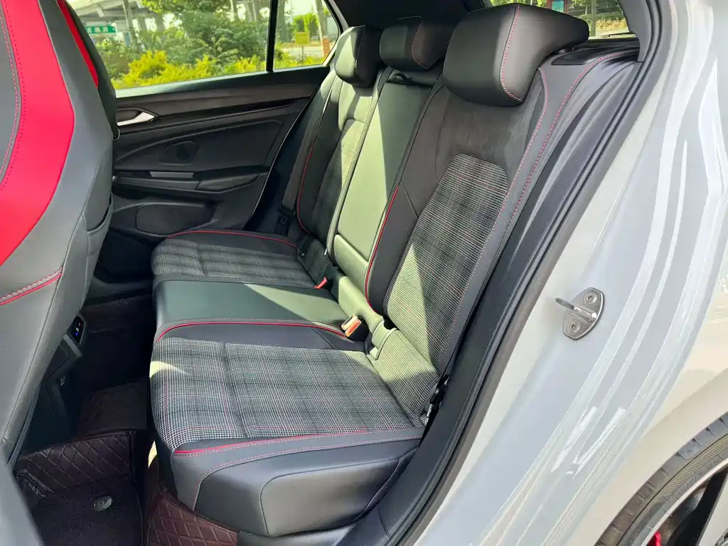 Golf GTI 380 TSI DSG GTI