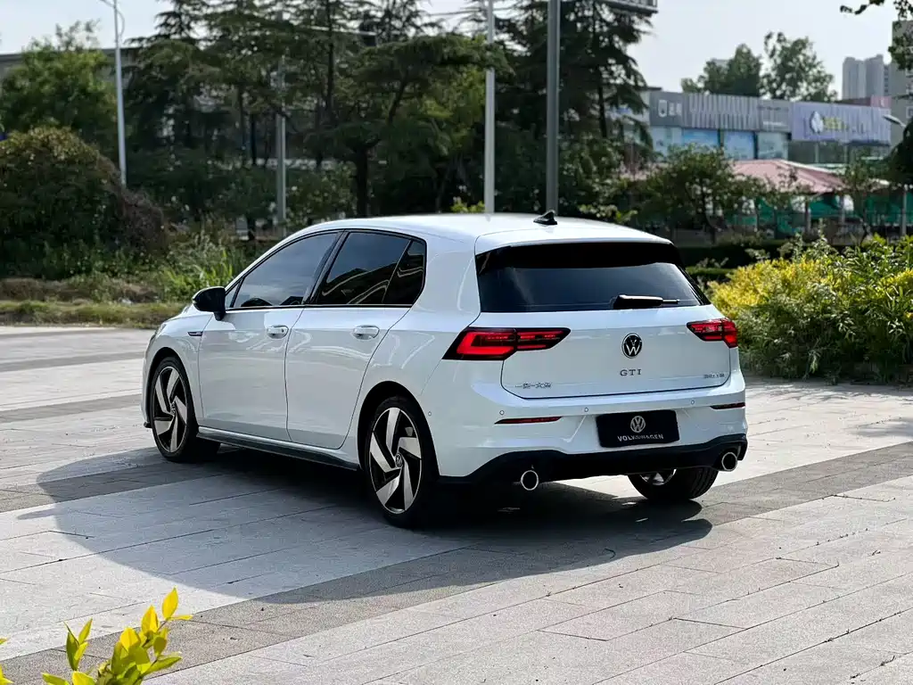 Golf GTI 380 TSI DSG GTI