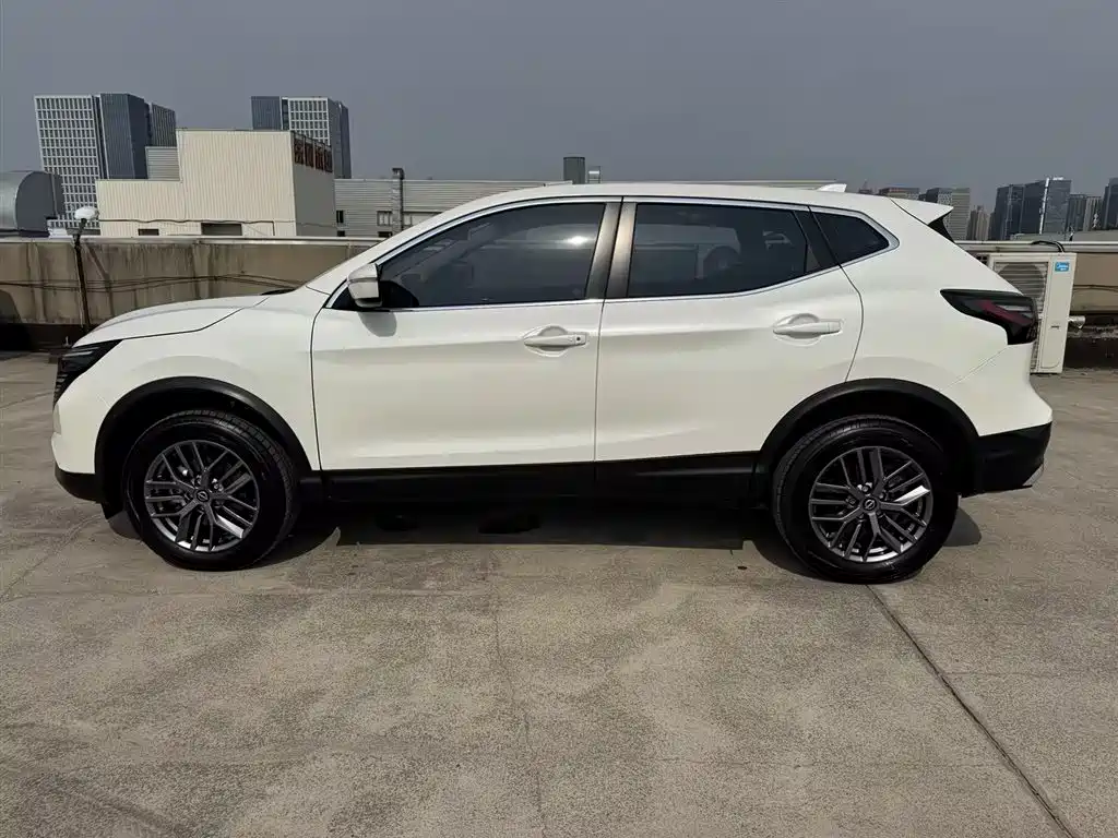 Qashqai Honor 2.0 L CVT XV Sincere