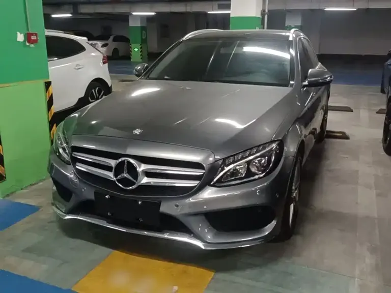 Mercedes-Benz C-Class (Import) C 200 Touring Sedan