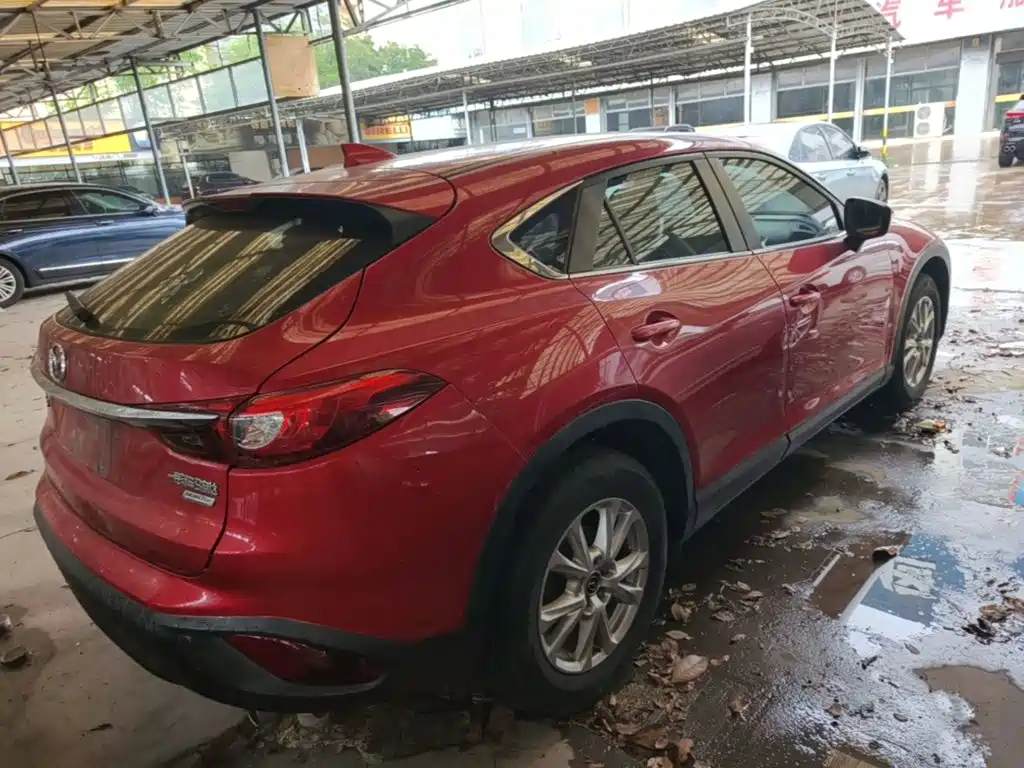 Mazda CX-4 马自达CX-4 2018款 2.0 L 自动两驱蓝天活力版 国VI