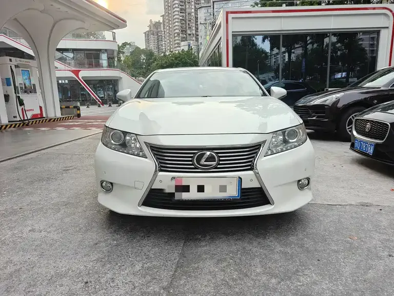 Lexus ES 250 Elite