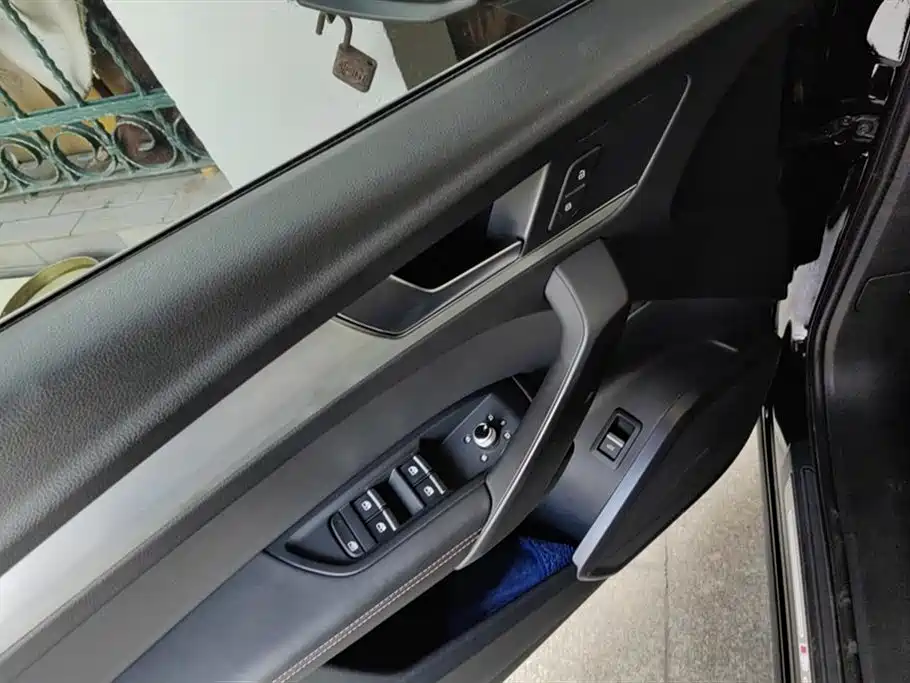 Audi Q5 L 40 TFSI Honor Enjoyment Fashion CN-VI