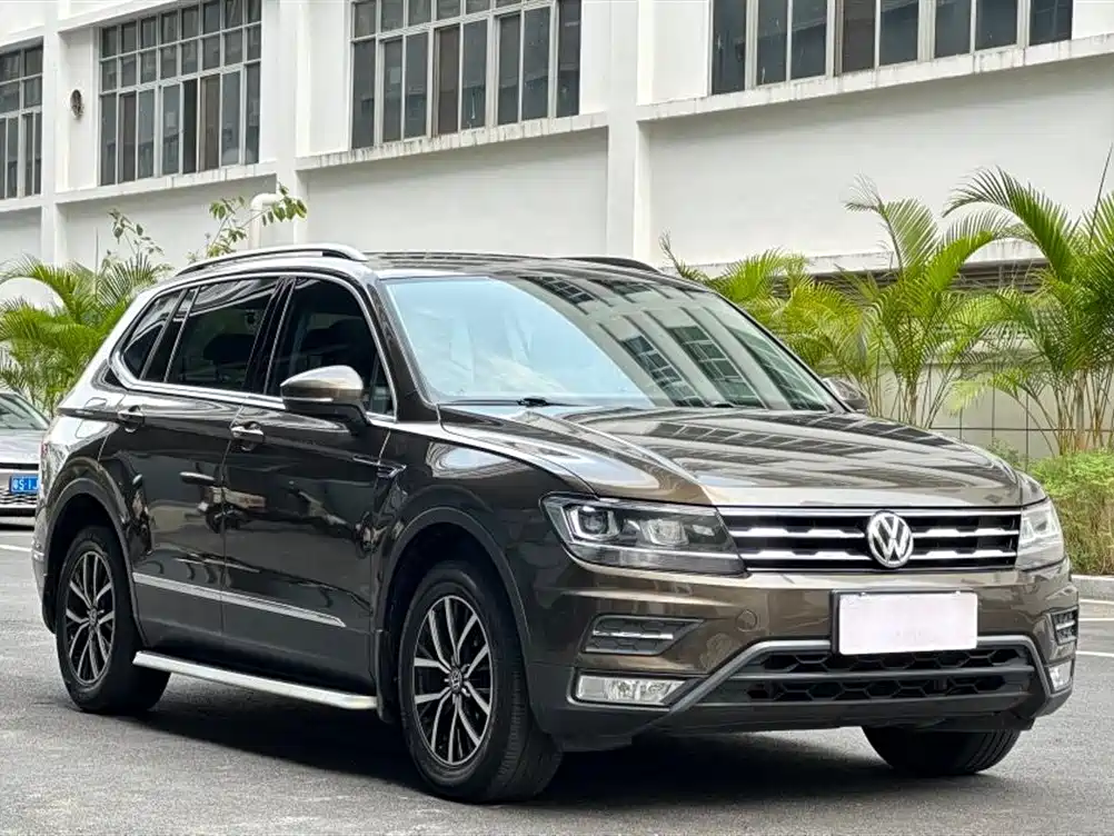 Tiguan L 330 TSI Auto 2 WD Luxury
