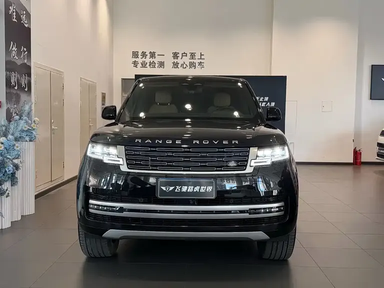 Land Rover Range Rover 3.0 L6 400 PS Prosperity Extended 7-seat