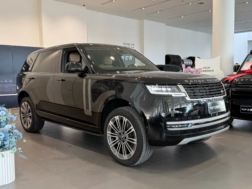 Range Rover 3.0 L6 400 PS Prosperity Extended 7-seat