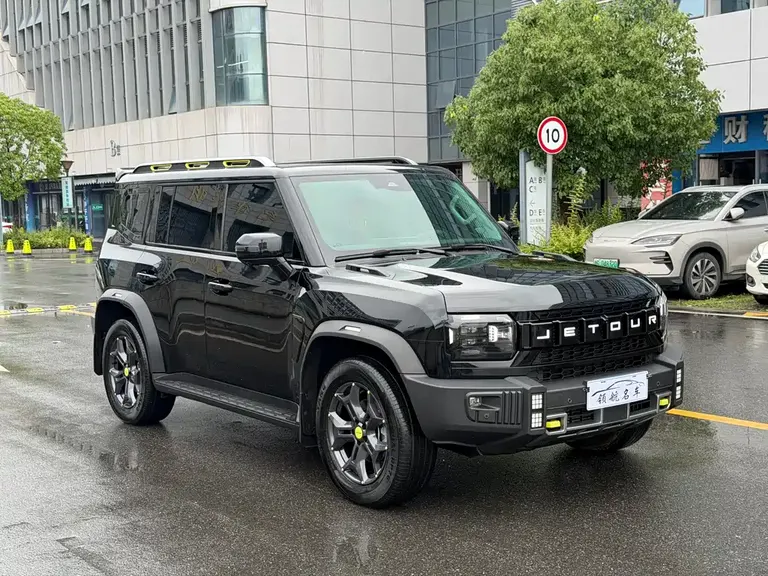 Jetour Traveller 2.0 T 4 WD Cross PRO