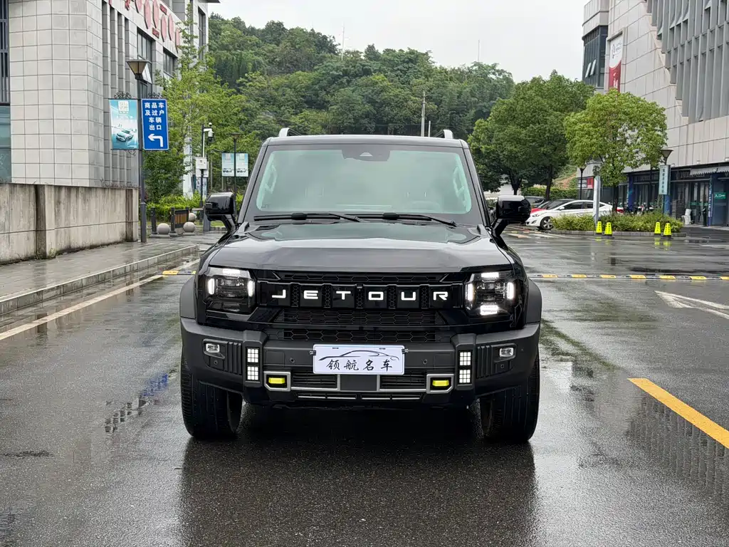 Jetour Traveller 2.0 T 4 WD Cross PRO