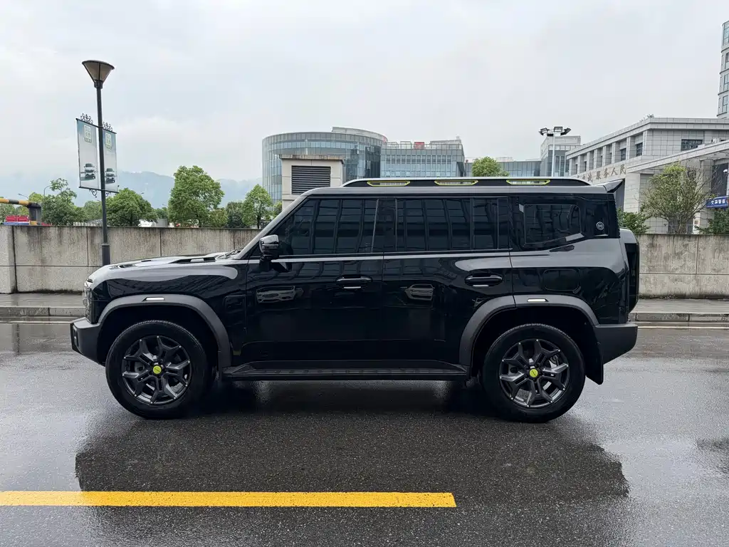 Jetour Traveller 2.0 T 4 WD Cross PRO