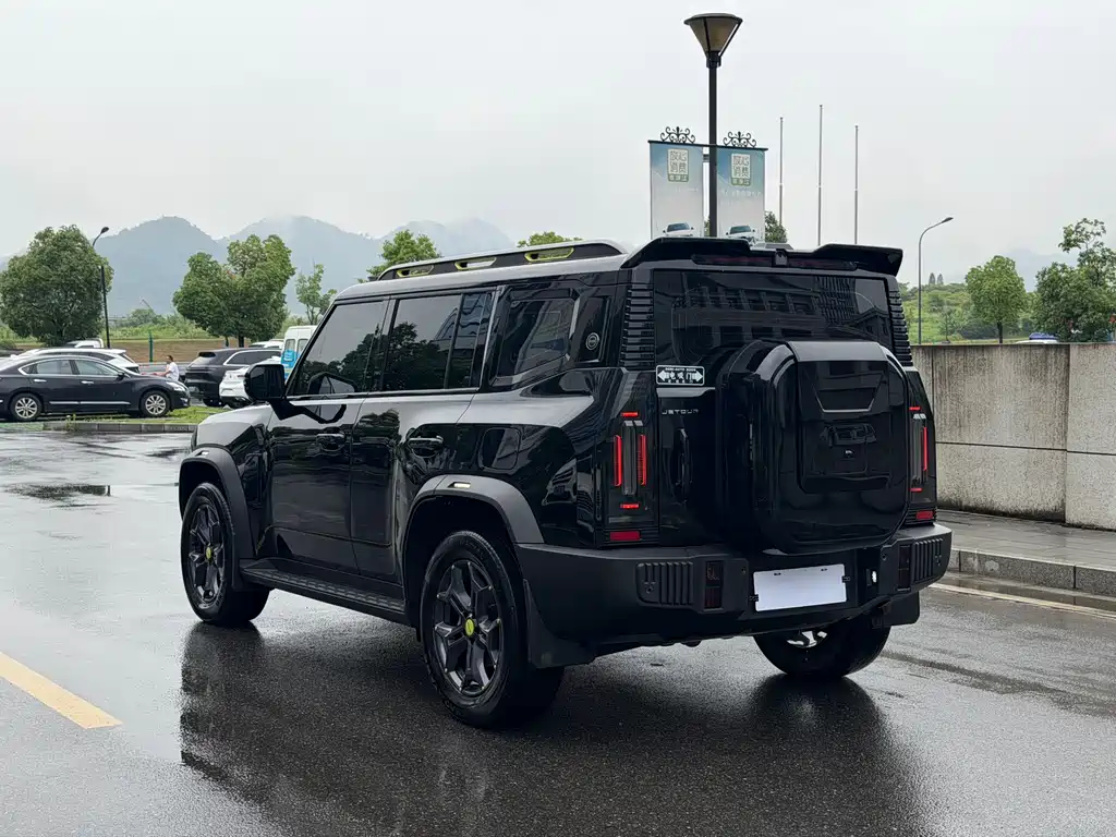 Jetour Traveller 2.0 T 4 WD Cross PRO