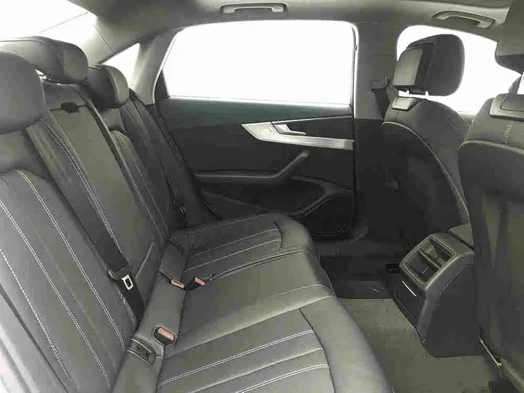 Audi A4 L 40 TFSI Fashion Dynamic